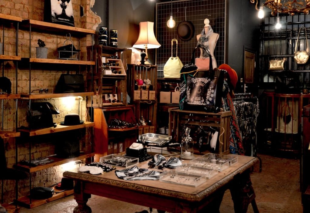 Vintage accessory store